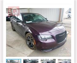 کرایسلەر 300